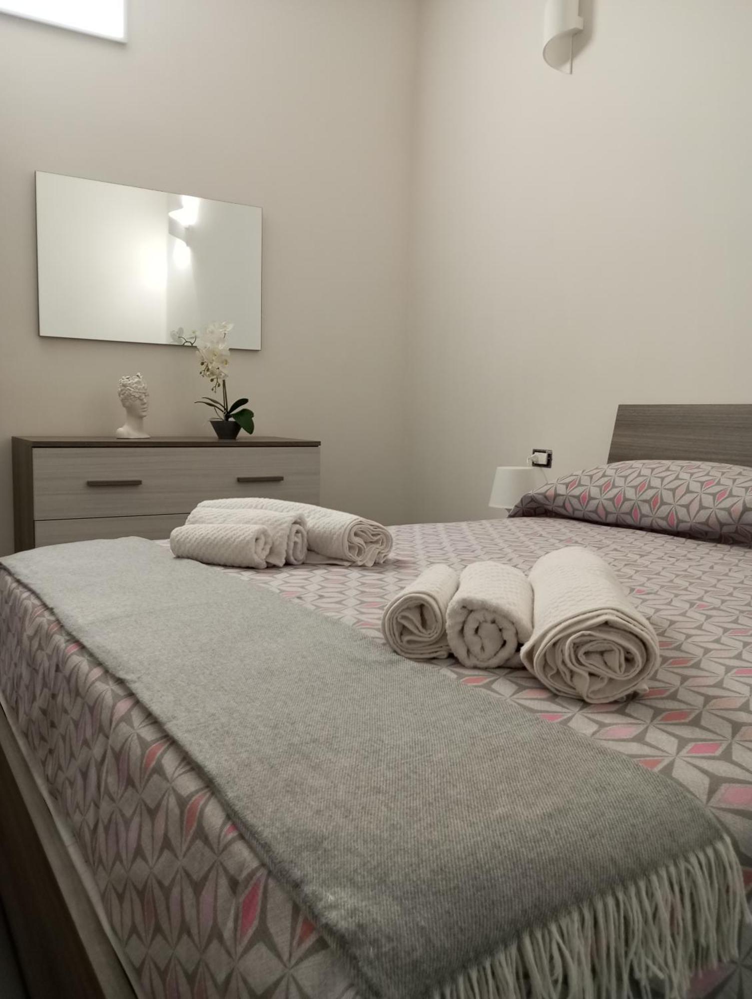 Sea View Apartment Syracuse Buitenkant foto