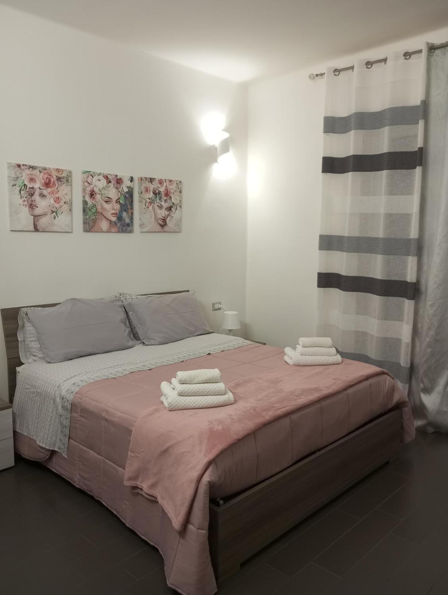 Sea View Apartment Syracuse Buitenkant foto
